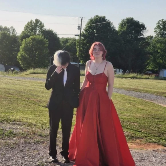 Lucci Lu Prom Dress - Picture 7 of 8